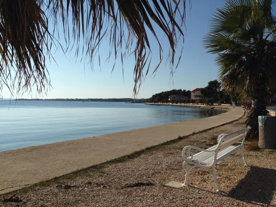 Aurelia Apartments, Vir Bagian luar foto