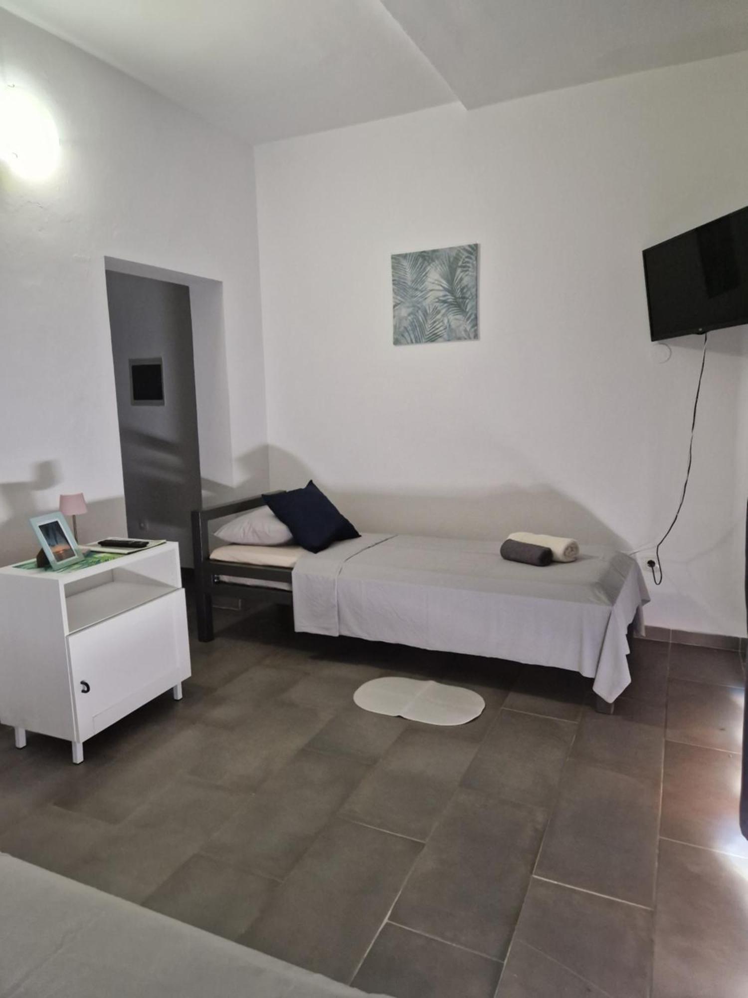 Aurelia Apartments, Vir Bagian luar foto