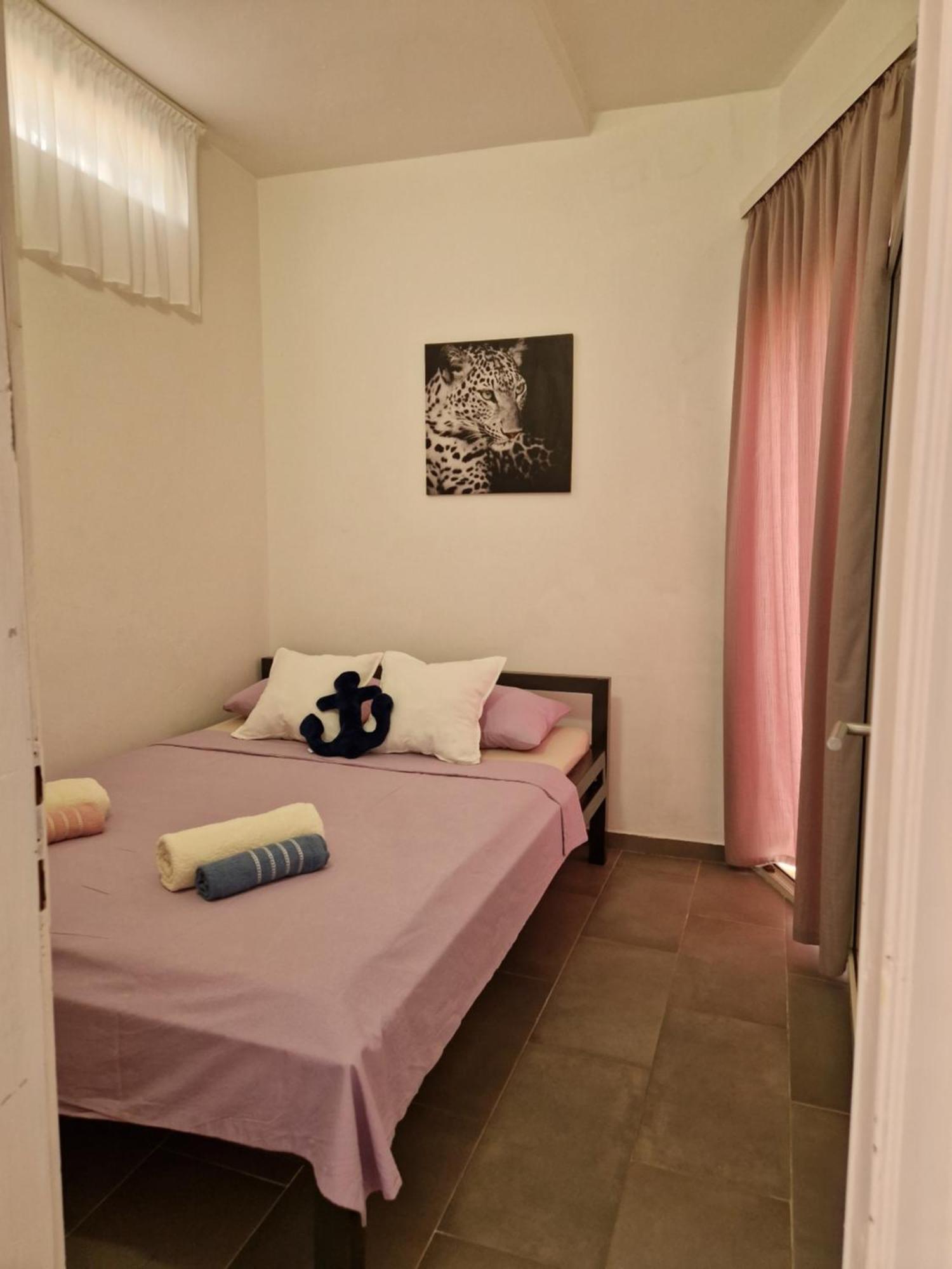Aurelia Apartments, Vir Bagian luar foto