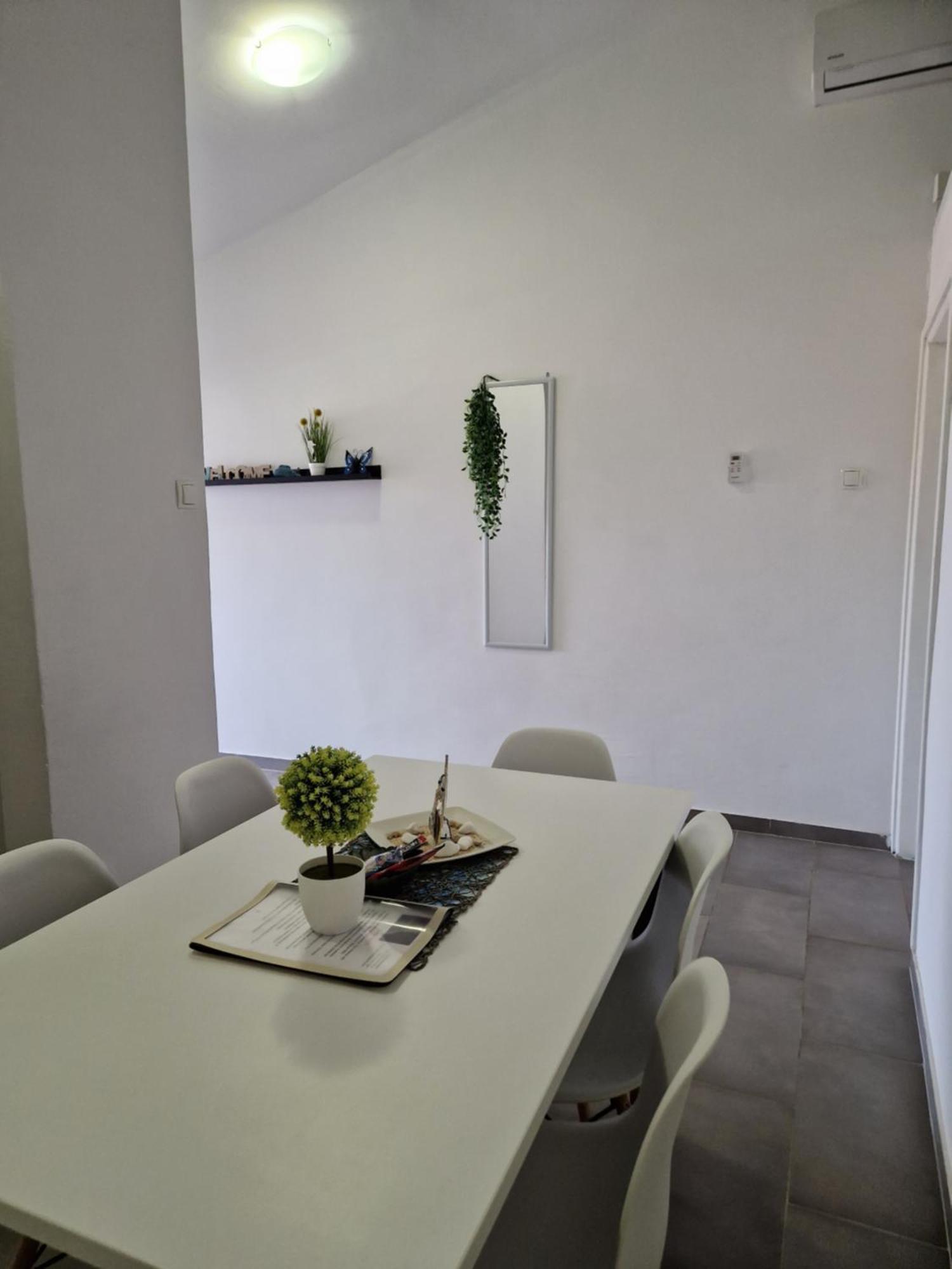 Aurelia Apartments, Vir Bagian luar foto
