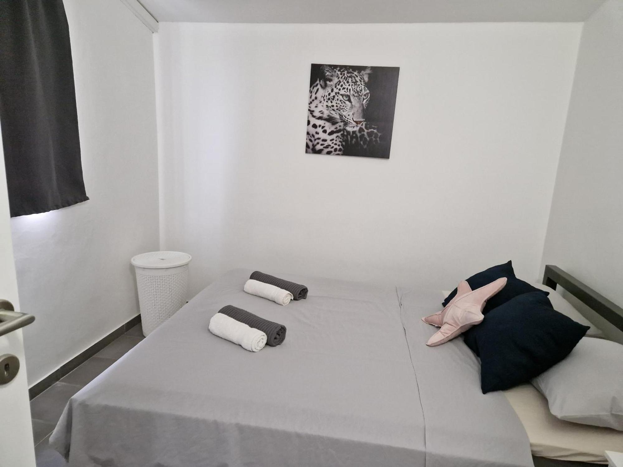 Aurelia Apartments, Vir Bagian luar foto